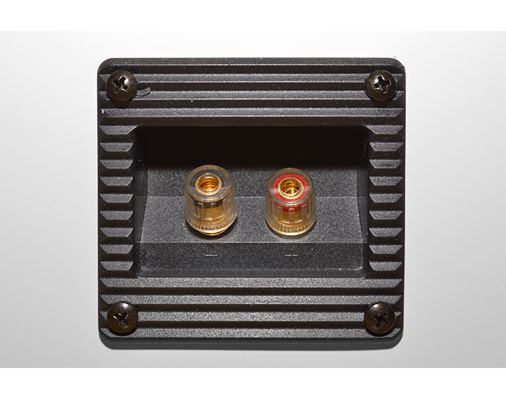 Vivaldi Design MONOLITE1